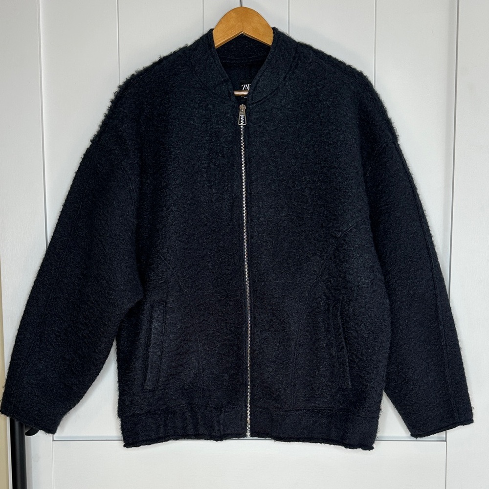 Zara Women’s Oversized Boucle Bomber in Navy Size XS/S